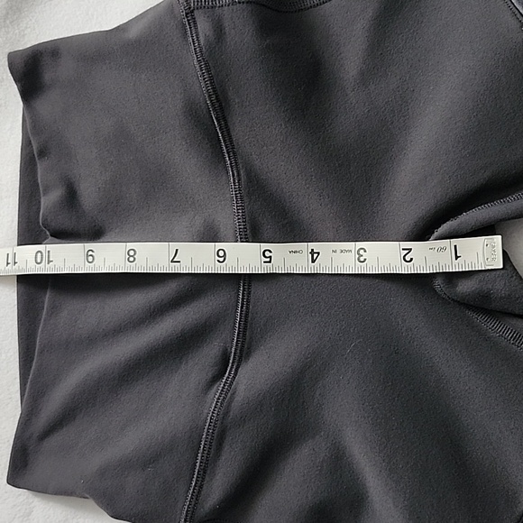 Alo High-Waist Moto Leggings - Picture 9 of 12